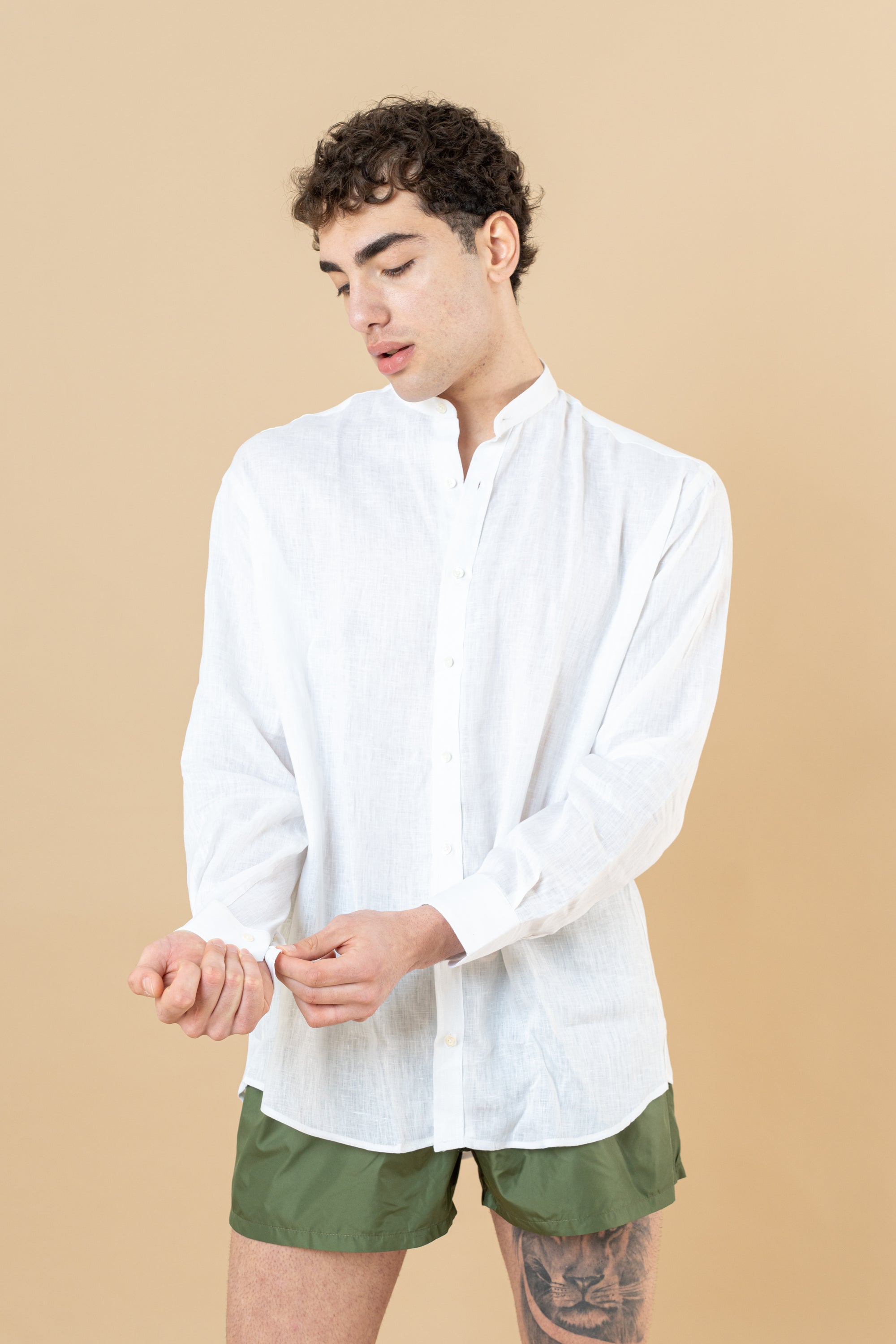 Camicia Coreana in 100% lino Bianca